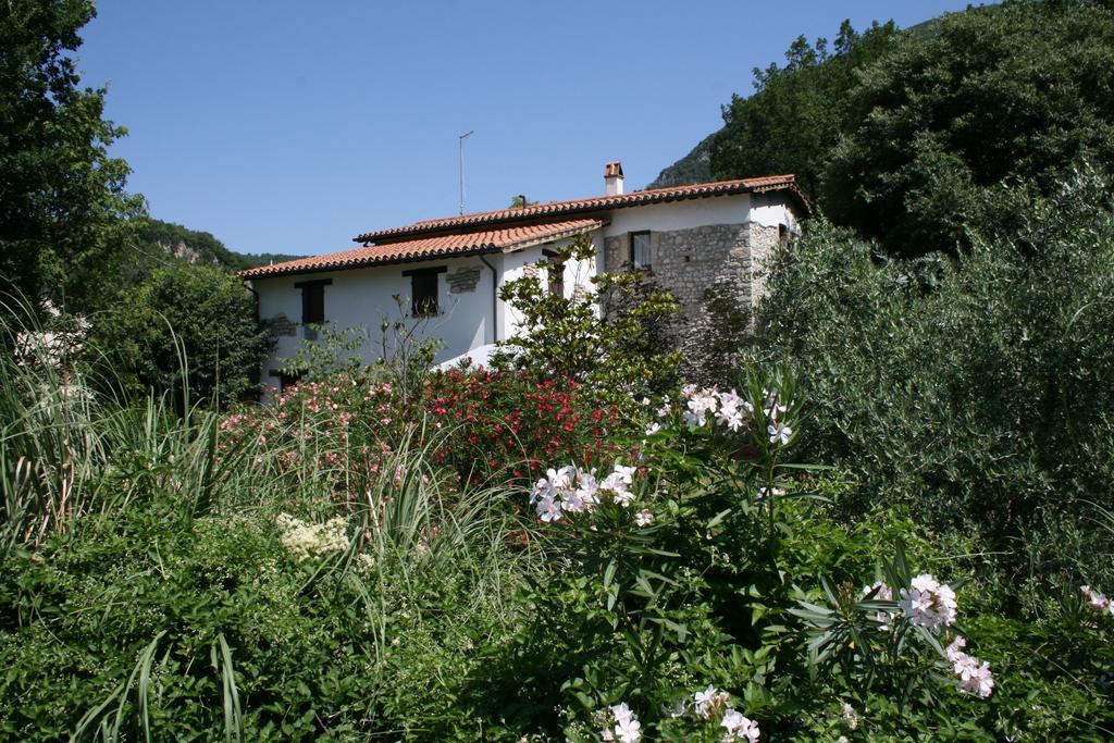 Pensjonat Casale Le Due Querce Ferentillo Zewnętrze zdjęcie